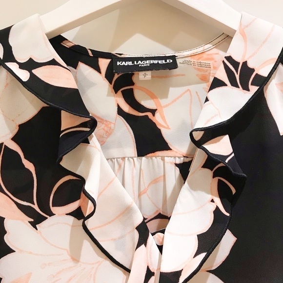 𝅺karl Lagerfeld Floral print ruffle blouse - Picture 2 of 4